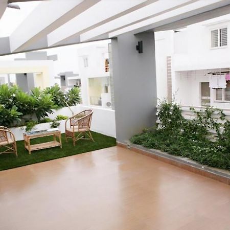 شيناي Swarna Sudarshan Service Apartments Sholinganallur المظهر الخارجي الصورة