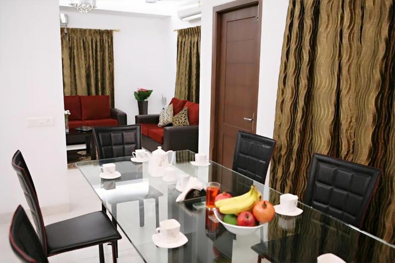 شيناي Swarna Sudarshan Service Apartments Sholinganallur المظهر الخارجي الصورة